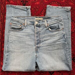 Levi's Ribcage Straight Ankle Jeans